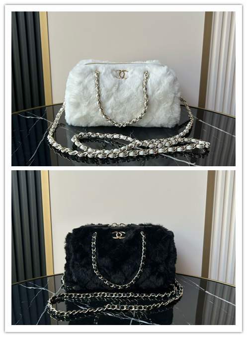 Picture of Chanel Handbags _SKUfw239862452fw